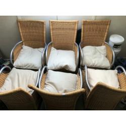 6 Rieten stoelen