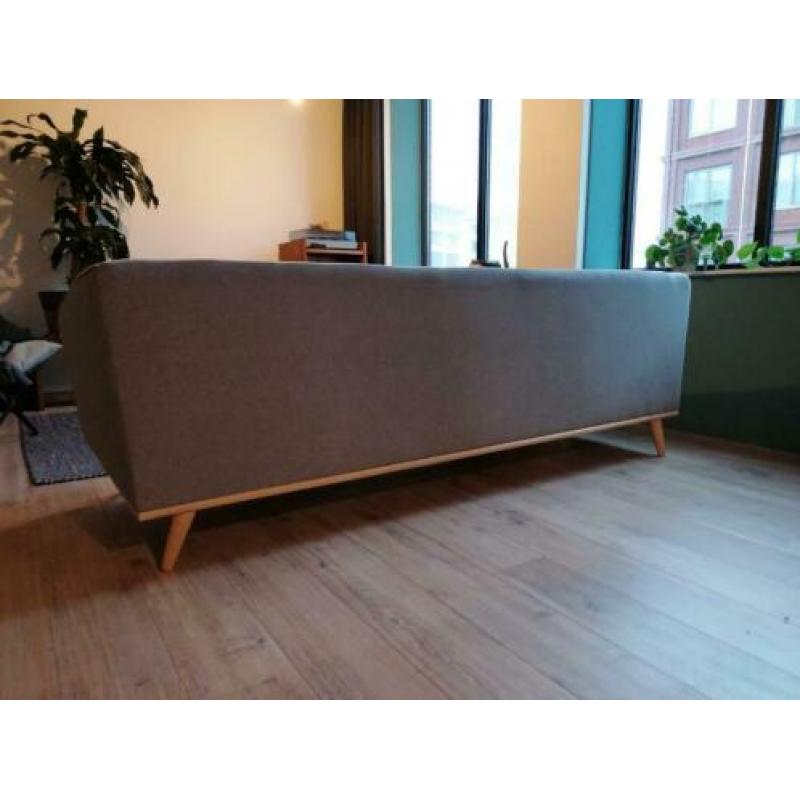 Mooie grijze 3-zits bank in Scandinavisch design