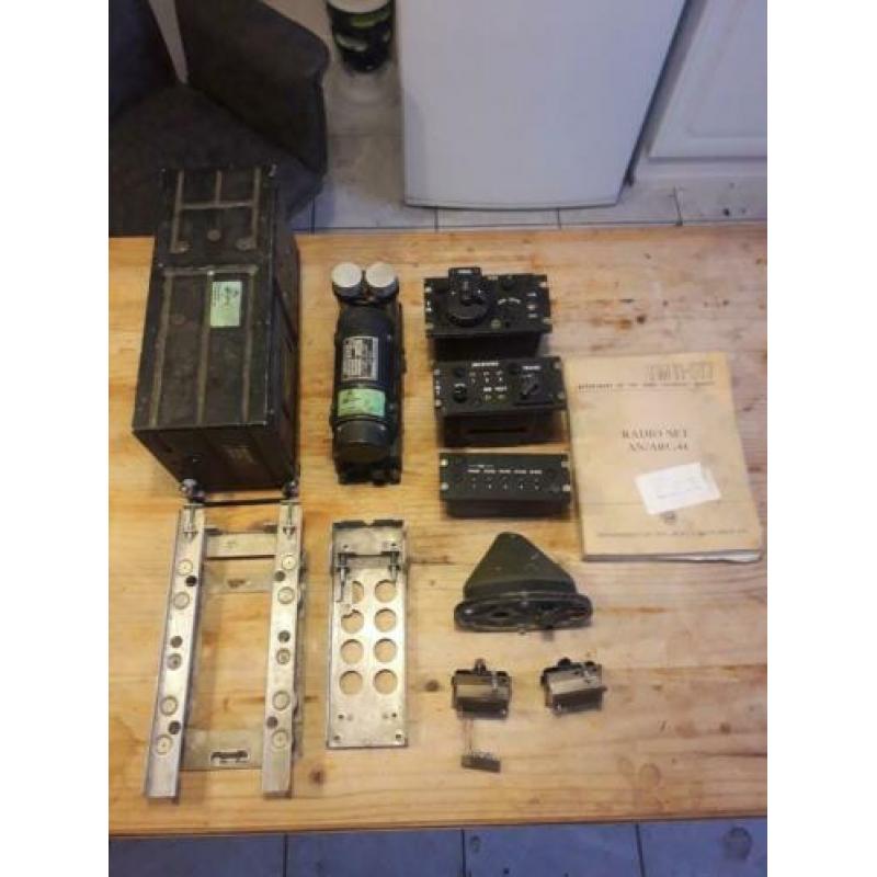 ARC-44, aircraft tranceiver. Incl. Orginele manual