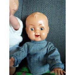 2 Kader Babypopjes. 18 cm.