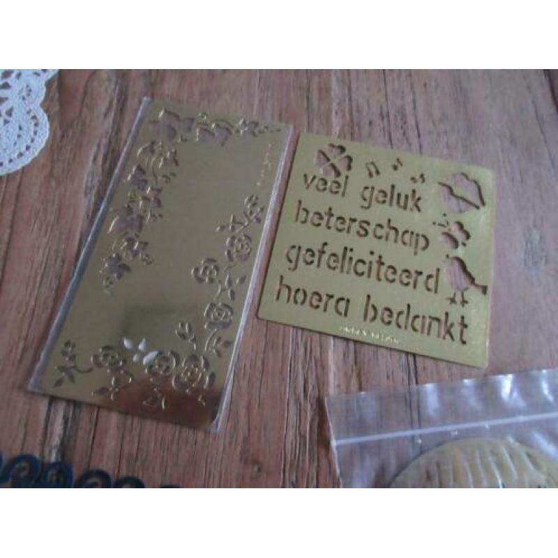 5 embossing plaatjes, kaarten maken