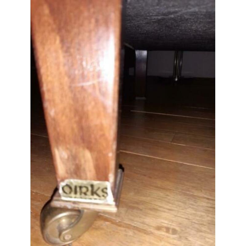 2 fauteuils van het merk Dirks. Degelijke kwaliteit stoelen.