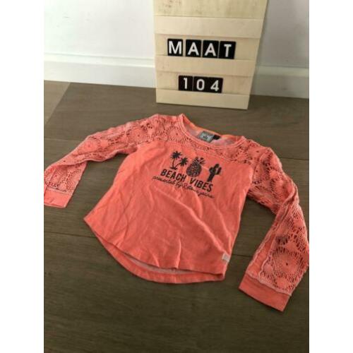 Retour shirt koraalkleur maat 104
