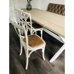 Eetkamerset: Bank + tafel + stoelen