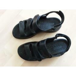 Zwarte ecco sandalen maat 38