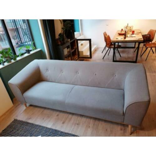Mooie grijze 3-zits bank in Scandinavisch design