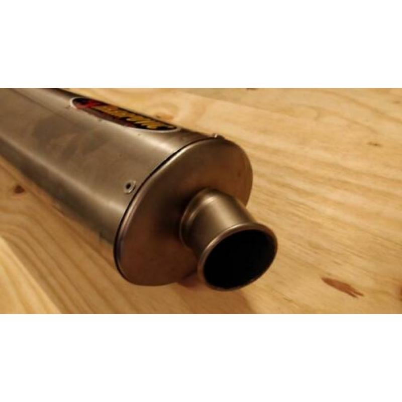 Originele titanium Akrapovic slip-on demper