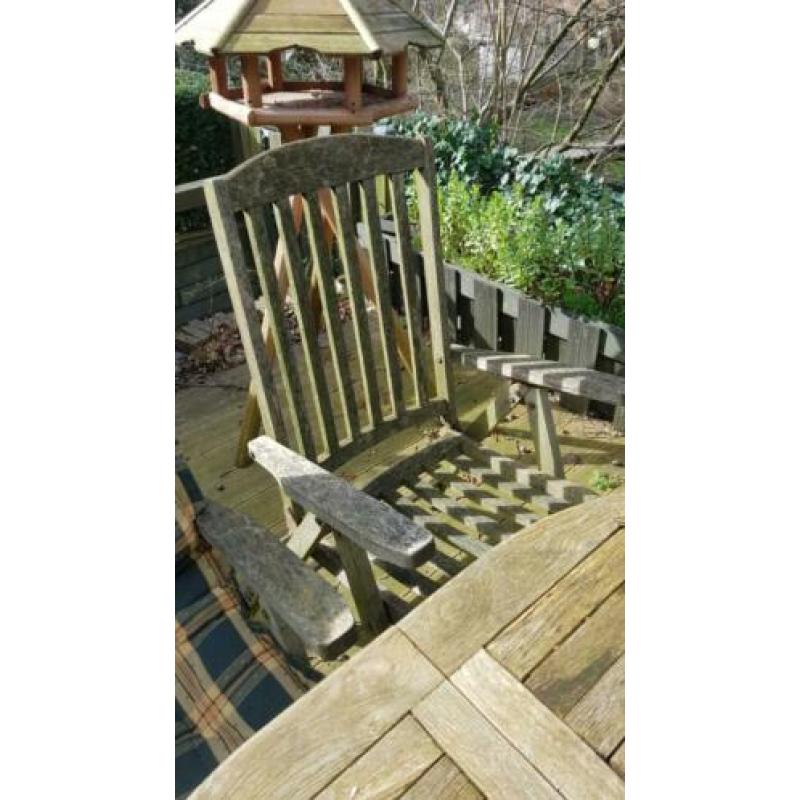 Eettafel tuinset van teakhout met 4 stoelen