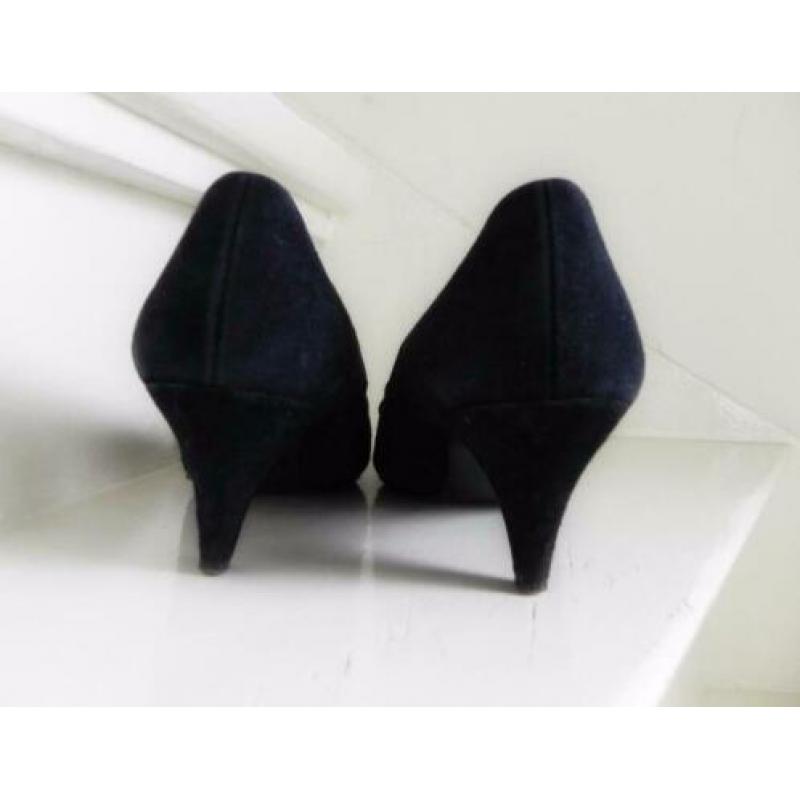 1984 VINTAGE Hogl suede pumps 37 38