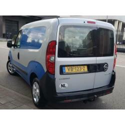 Opel Combo 1.6 CDTi L1H1 AUTOMAAT , Nieuwe Apk , Goed onderh