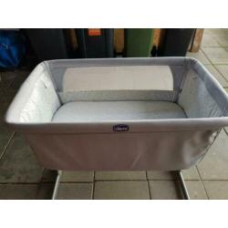 Chicco next 2 me co-sleeper