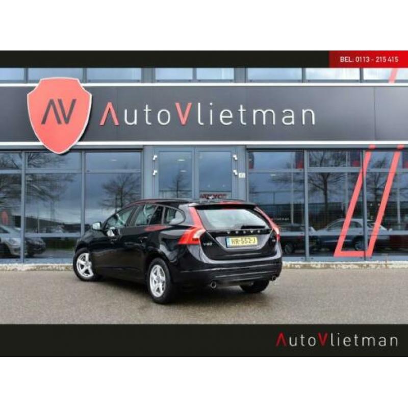 Volvo V60 1.6 T3 Momentum || Navigatie || Verwarmde stoelen