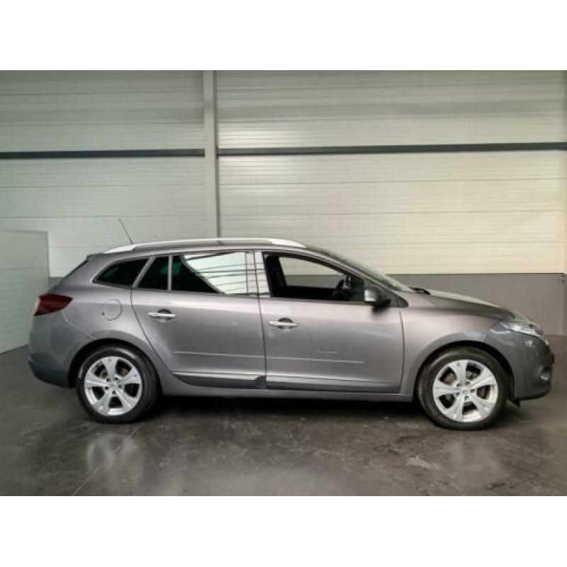 Renault Mégane 1.4 TCe Parisienne Airco//LM-Velgen//PDC acht