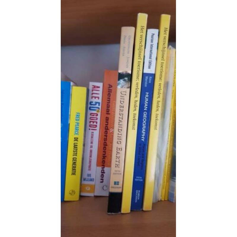 Studie boeken leraren opleiding aardrijkskunde hva geografie