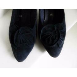 1984 VINTAGE Hogl suede pumps 37 38