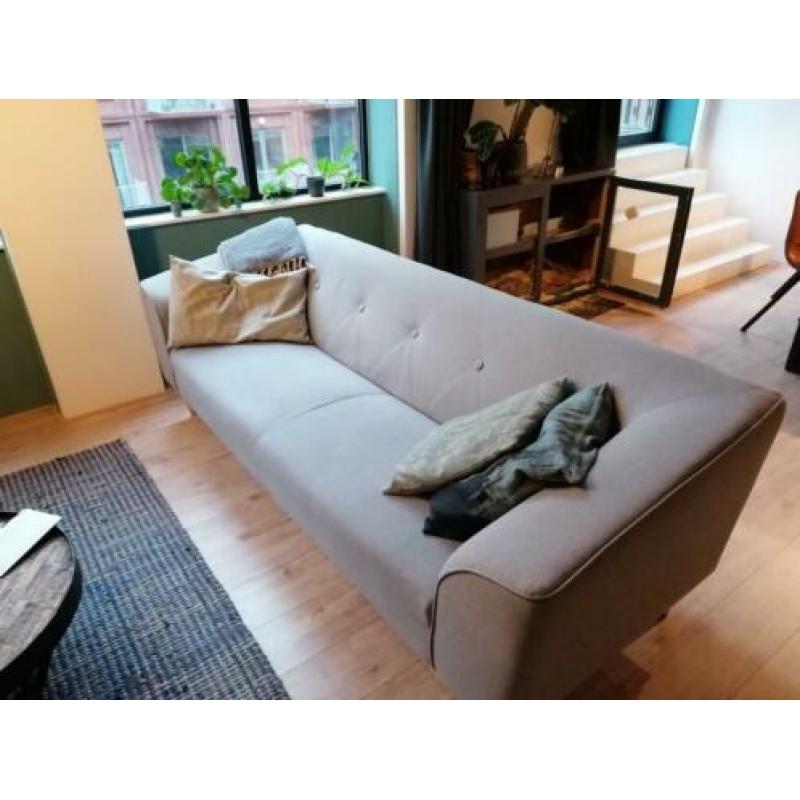 Mooie grijze 3-zits bank in Scandinavisch design