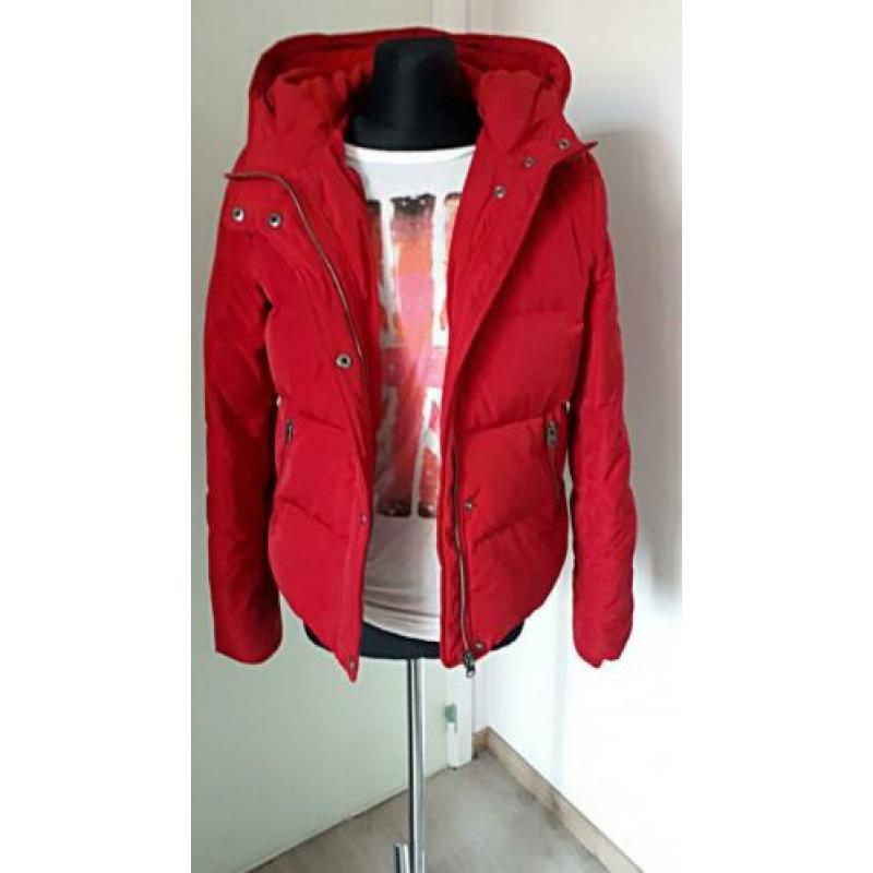 Donsjas van Esprit, maat 38.