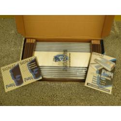 ? Signat Fury 1200 4-kanaals autoversterker van 4x 100WRMS
