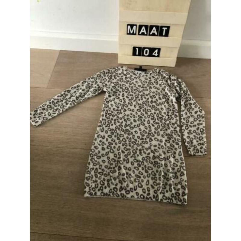 Retour shirt koraalkleur maat 104
