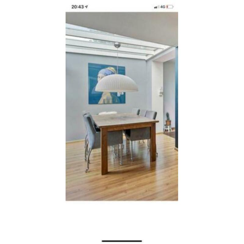 Mooie design hanglamp. Doorsnee 100 cm. Kunststof.