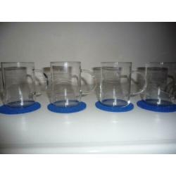 Leonardo theepot met 4 stuks leonardo theeglazen.