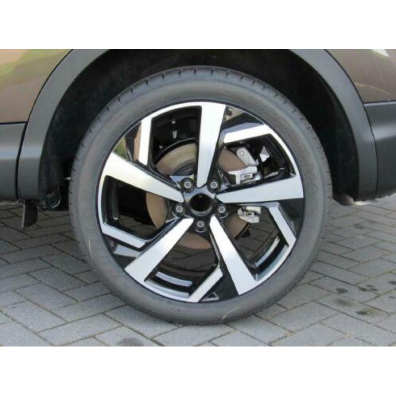 Nissan QASHQAI 1.3 DIG-T 140pk Tekna | Panorama Dak €3.500,-