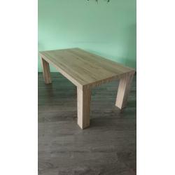 Licht eiken eettafel Mick