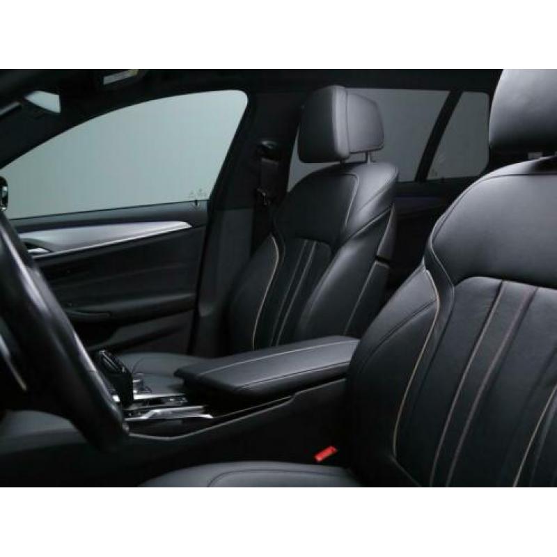 BMW 5 Serie Touring 520d High Executive M-Sportpakket | Navi