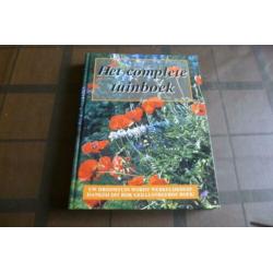 Het complete tuinboek oa Wilde bloemen Rozen Snoeien enz.