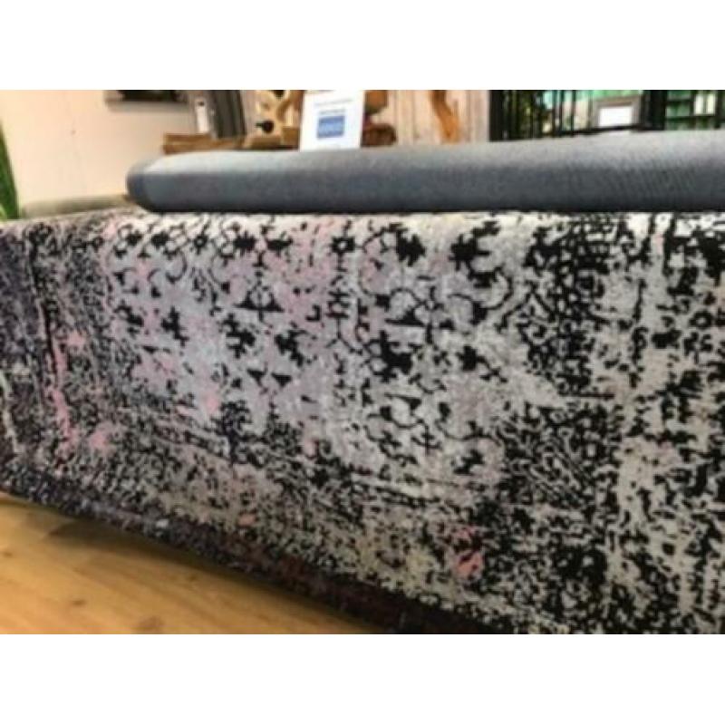 Carpet / Vloerkleed Merk COCO Maison, div. kleuren NU: