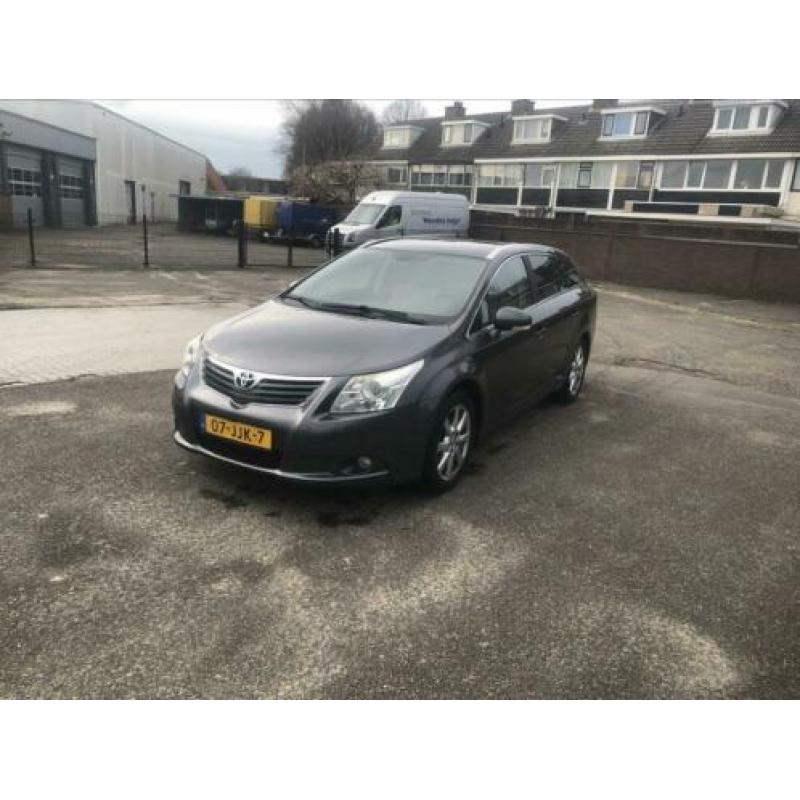 Toyota Avensis 2.0 16V Vvt-i Wagon CVT 2009 Grijs