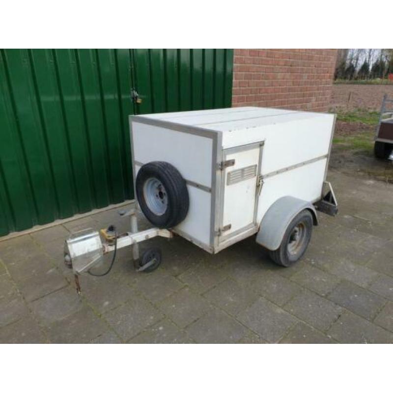 Te koop 2 vaks hondenaanhanger