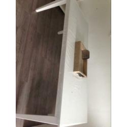 Witte eettafel