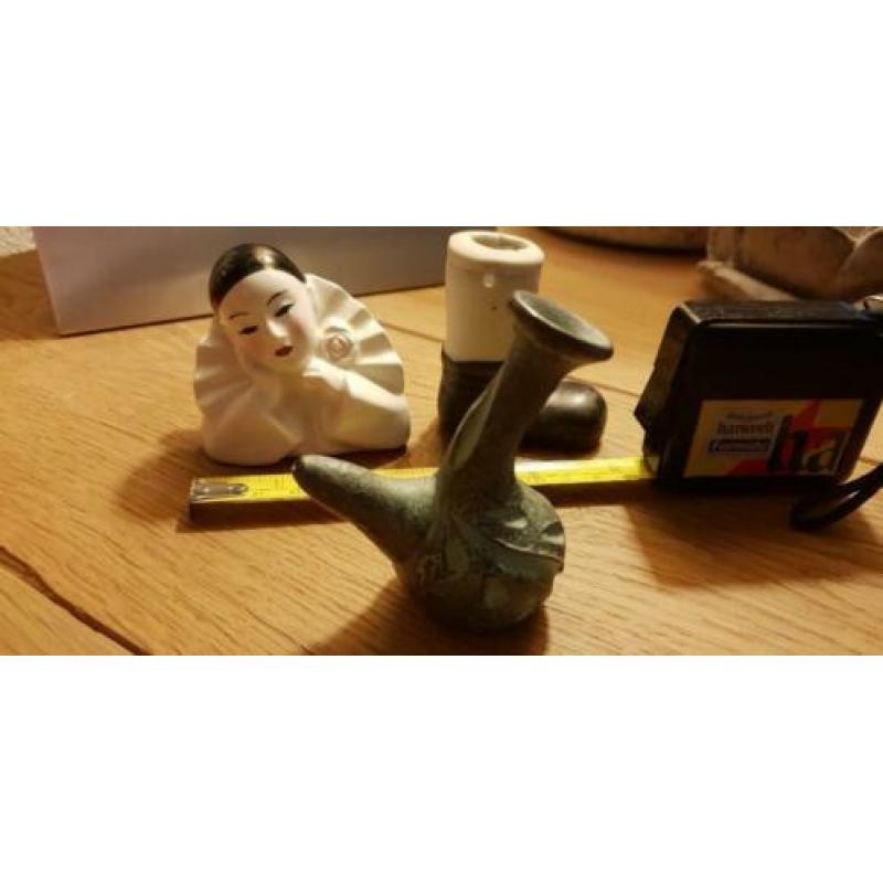 Pierrot,eend,duif,vaas,poppenvoet fraaie beeldjes en VINTAGE