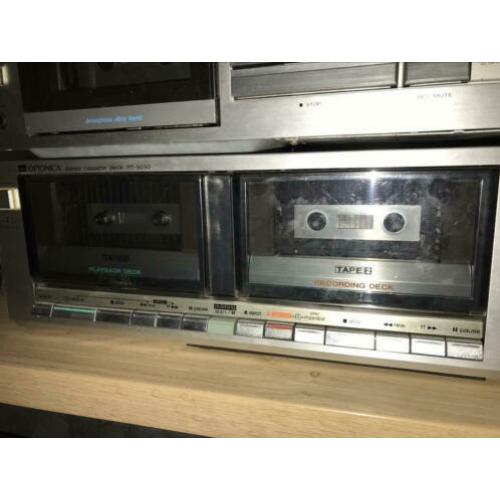 2 cassettedeck; Kenwood KX 70 en Optonica RT-5050