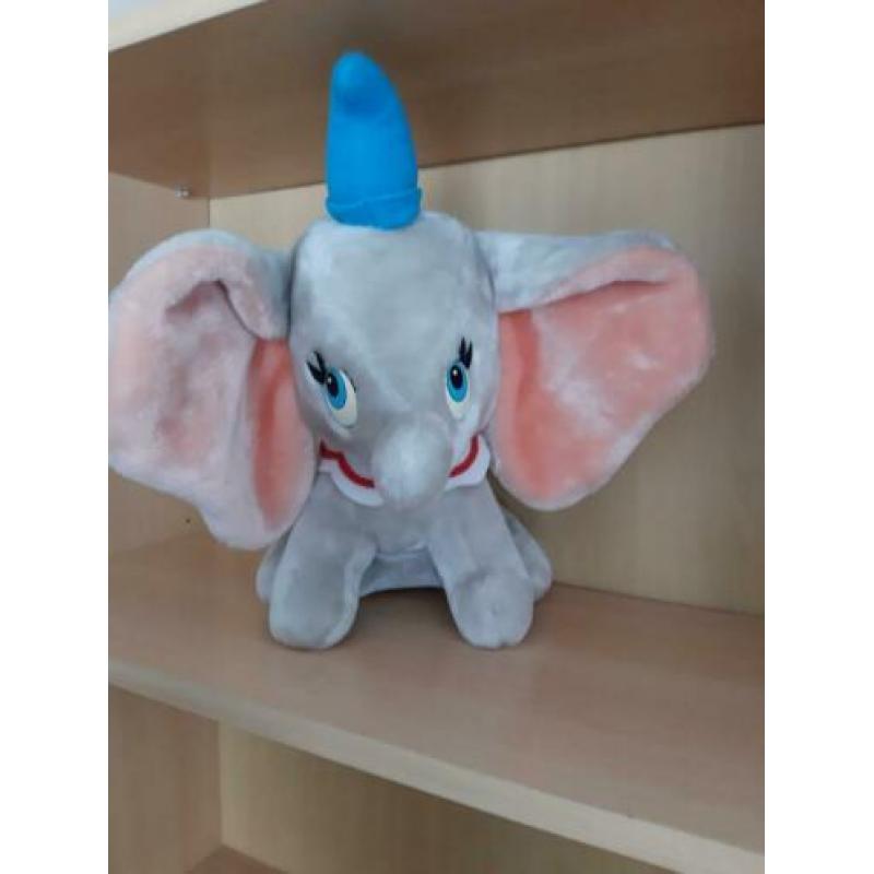 Dombo uit Euro Disney 35cm hoog