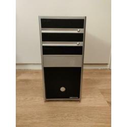 PC Medion MT7. Geen harde schijf. Met voeding.