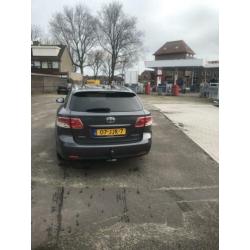 Toyota Avensis 2.0 16V Vvt-i Wagon CVT 2009 Grijs