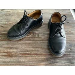 Dr Martens 2x Laag model zwart maat 36 & 37