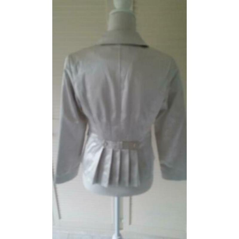 SANKALINA 38/40 beige wit JASJE Trendy Smile 10 euro ????