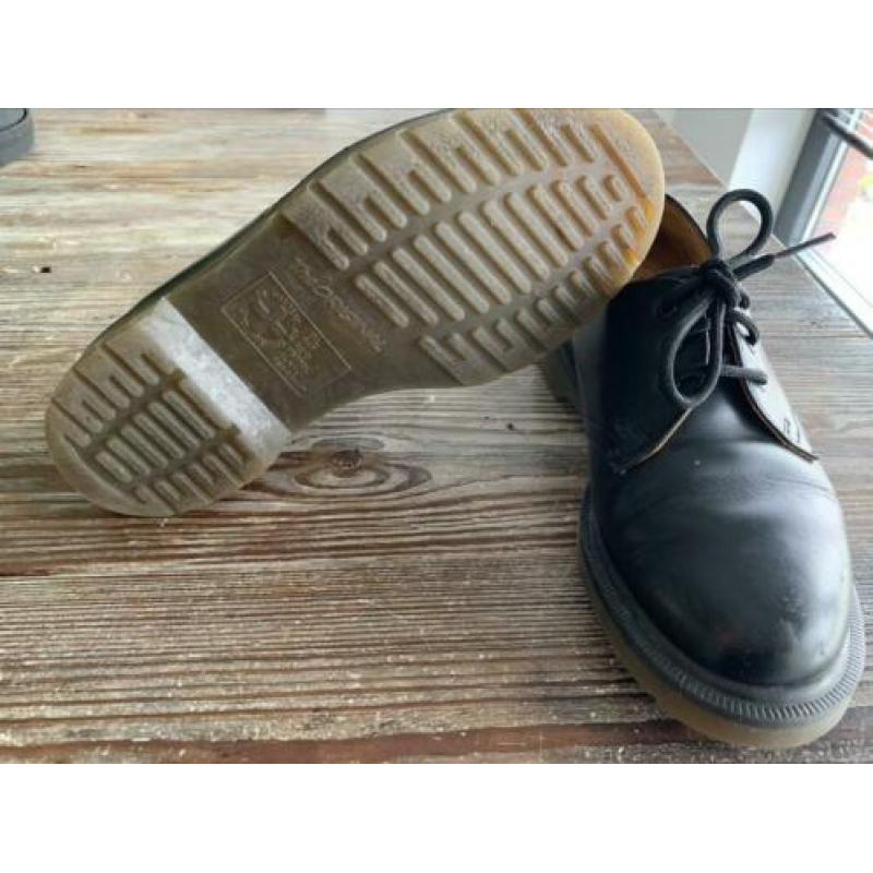 Dr Martens 2x Laag model zwart maat 36 & 37