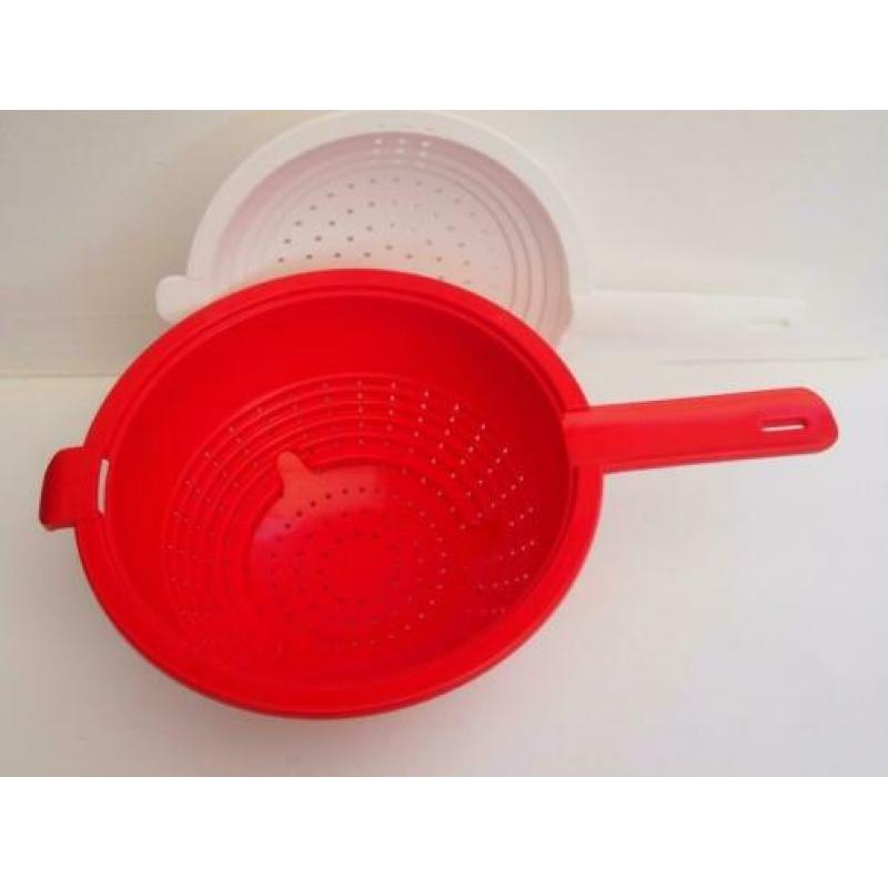 126 Duo vergiet; en meer Tupperware