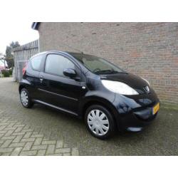 Peugeot 107 1.0-12V XS | Elek. pakket| Nette auto!