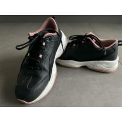 Adidas licht roze/zwart/ wit sneakers maat 41
