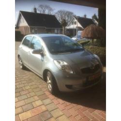Toyota Yaris 1.3 16V Vvt-i 5DR SOL MMT 2007 Grijs
