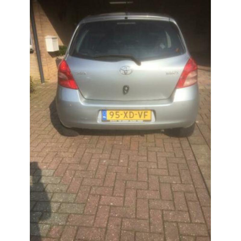 Toyota Yaris 1.3 16V Vvt-i 5DR SOL MMT 2007 Grijs