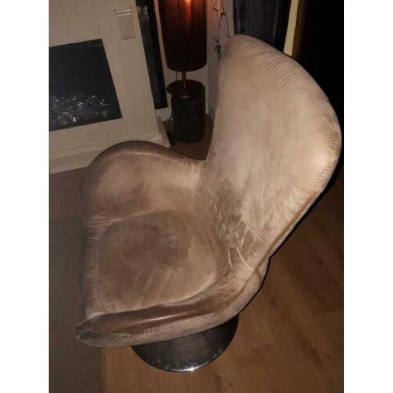 Retro/vintage draai fauteuil op zilverkleurige voet