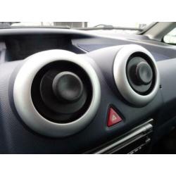 Peugeot 1007 1.4 Sesam Urban (bj 2003)