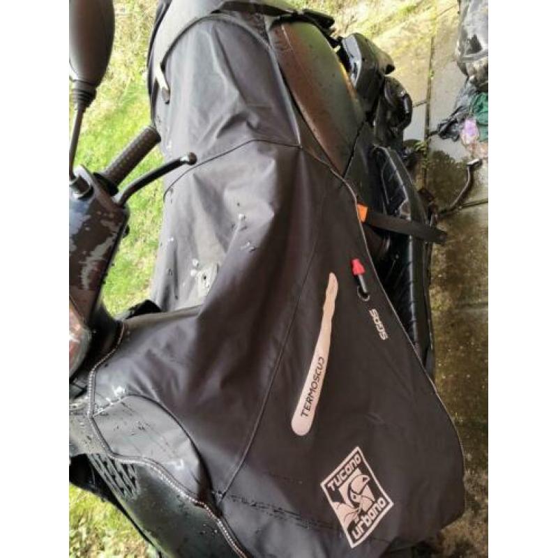 Piaggio zip