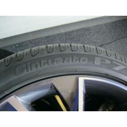 NIEUW Orig. Skoda Superb 19 inch velgen zomerbanden Vega